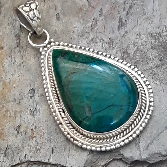 Green Chysocolla Sterling Silver Pendant - Picture 5 of 6